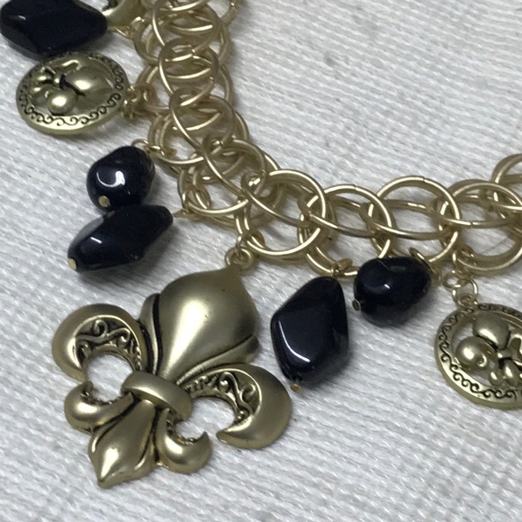Gold black charms fleur de lis necklace set new - Picture 2 of 5